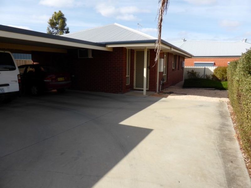 2/180 Pitman Avenue, Buronga, NSW 2739