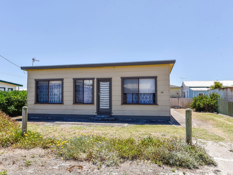 24 Compton Street, Port Macdonnell, SA 5291 House for Sale