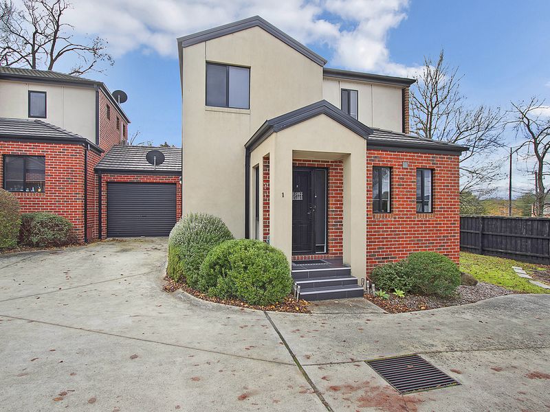1/10 Bayswater Road, Croydon, Vic 3136