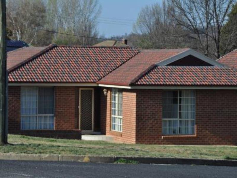 1/67 Baron Street, Cooma, NSW 2630