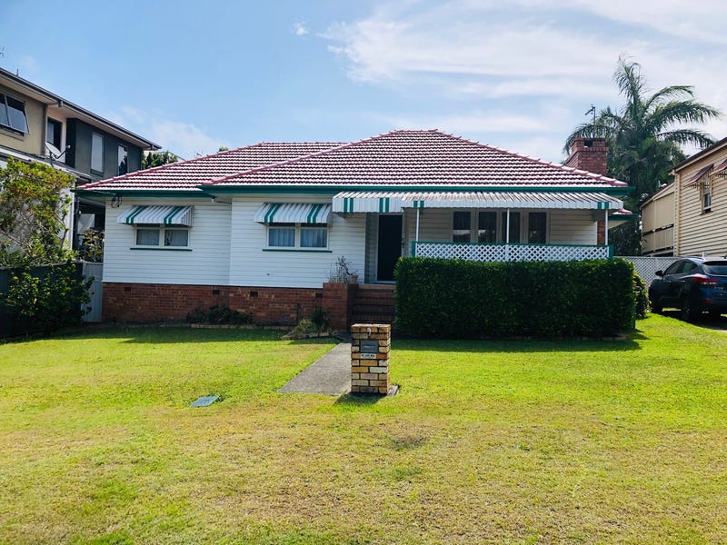 Houses for Sale in Southport, QLD 4215