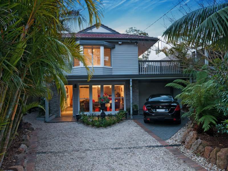 83 Clontarf Street, Seaforth, NSW 2092 Property Details