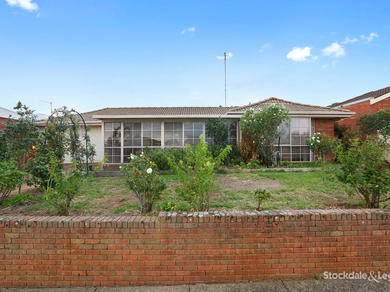 11 Highland Way, Leopold, VIC 3224