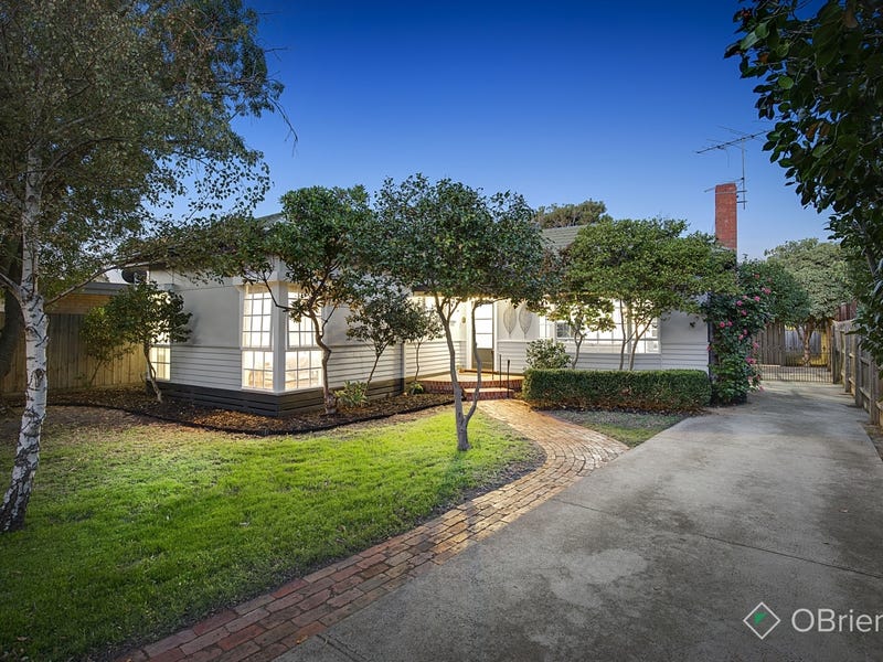 29 Fortescue Avenue, Seaford, Vic 3198 Property Details