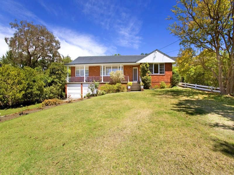 114 Collins Road, St Ives Chase, NSW 2075