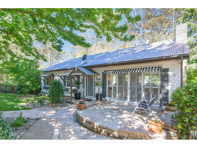 7 Hawkesbury Road, Springwood, NSW 2777 Property Details