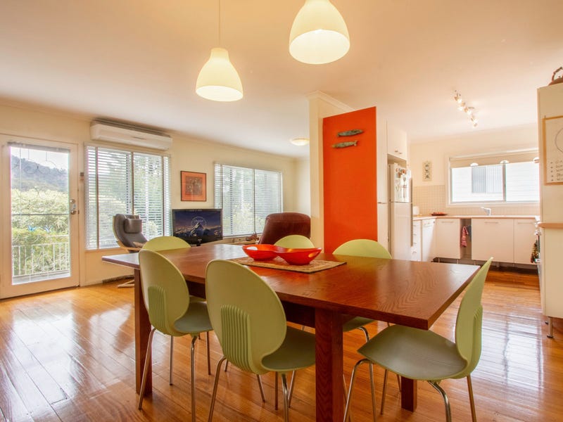 29 Willow Lake Drive, Macs Cove, VIC 3723