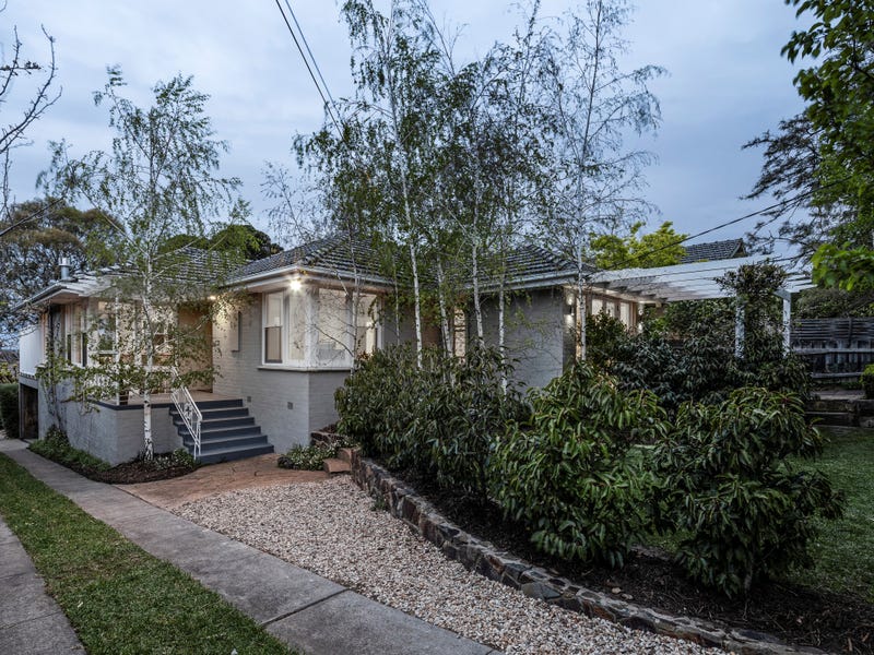 118 Mountain View Parade, Rosanna, VIC 3084