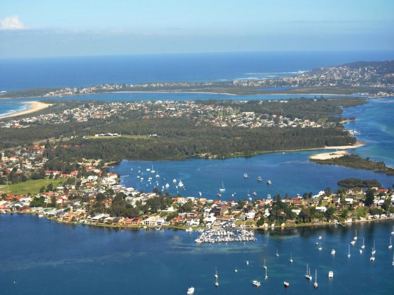 100 Marks Point Road, Marks Point, NSW 2280