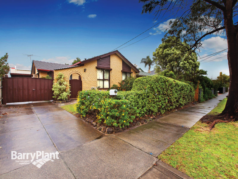 38 Snowdon Drive, Cheltenham, Vic 3192 Property Details