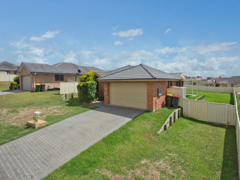 21 John Verge Avenue, Rutherford, NSW 2320