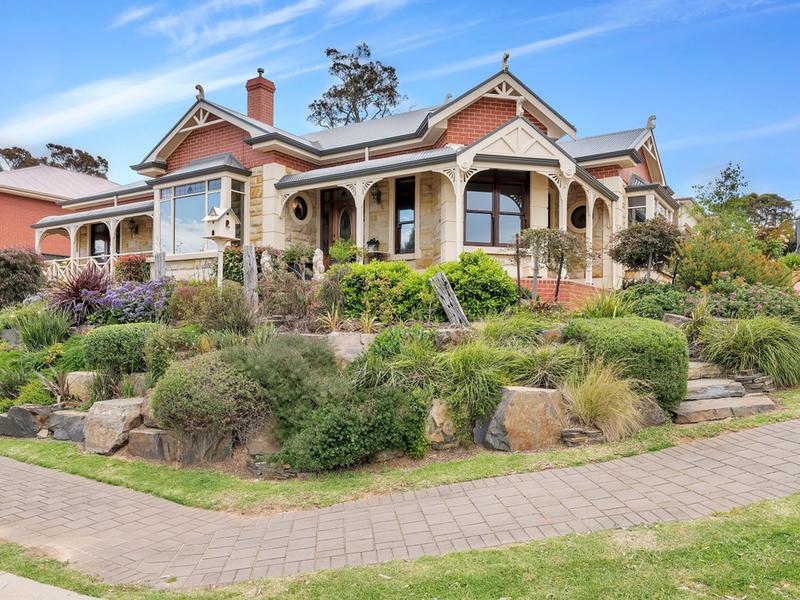 9 Hallmark Court, Mount Barker, SA 5251