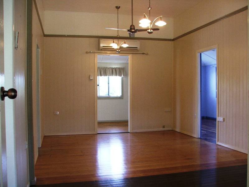 2 Hill Street, Sarina, Qld 4737 Property Details