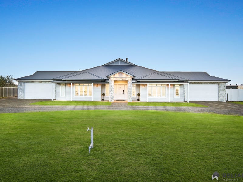 40 Killarney Drive, Melton, VIC 3337