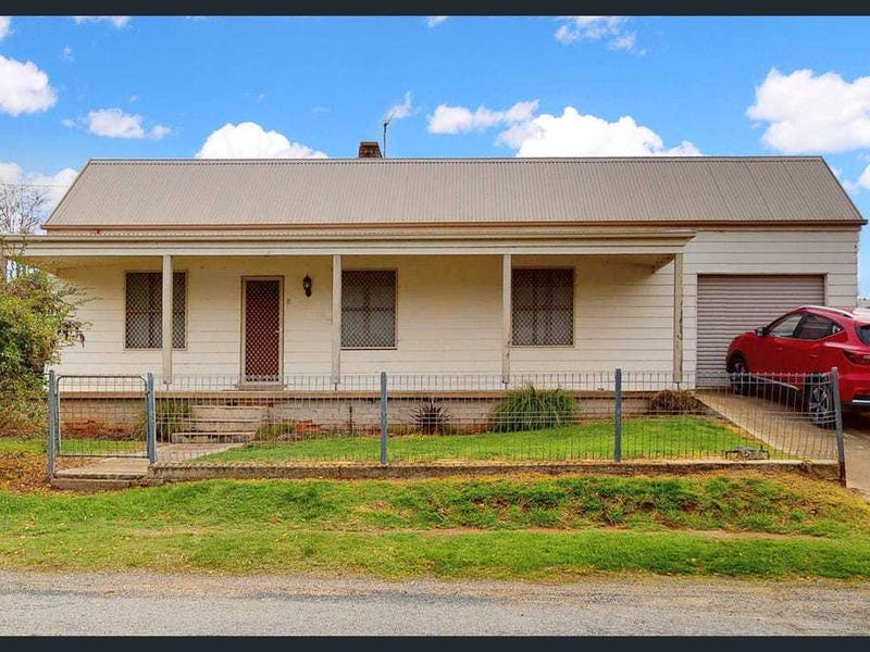 9 Thomas Street, Junee, NSW 2663