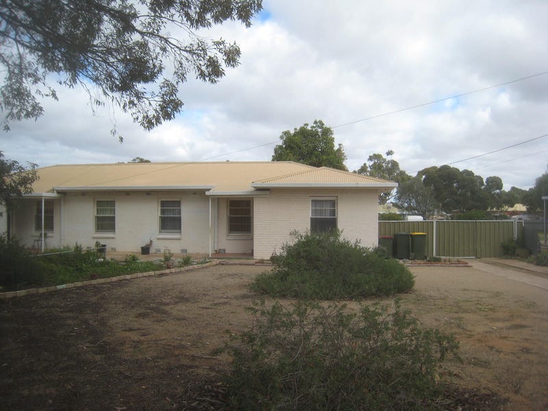 10 Giles Street, Crystal Brook, SA 5523