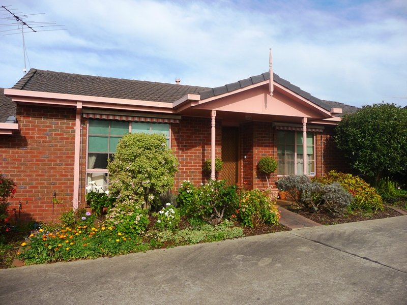 Unit 3, 26 Young Street, Drouin, Vic 3818 Property Details