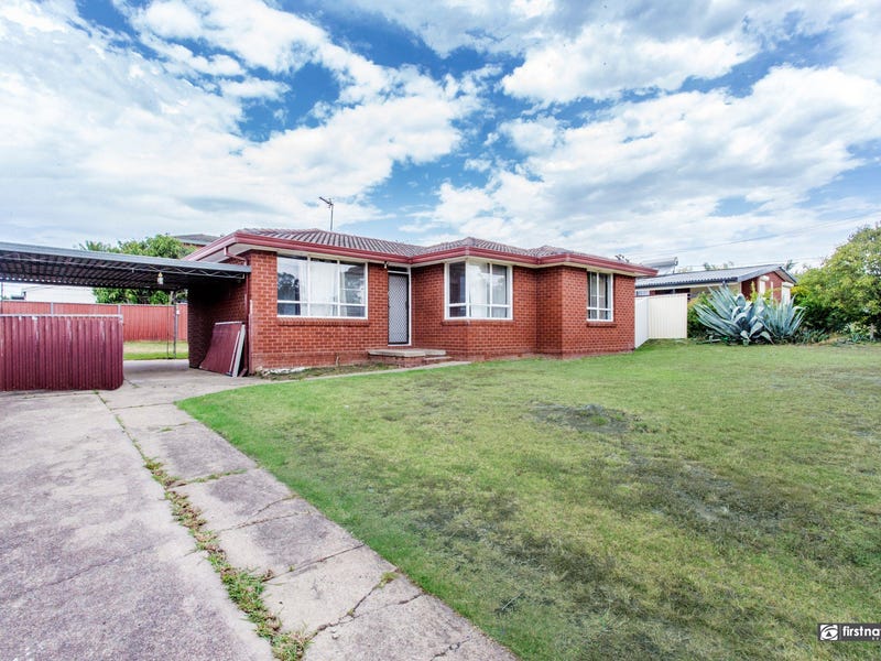 82 Barry Street, Cambridge Park, NSW 2747 House for Rent realestate