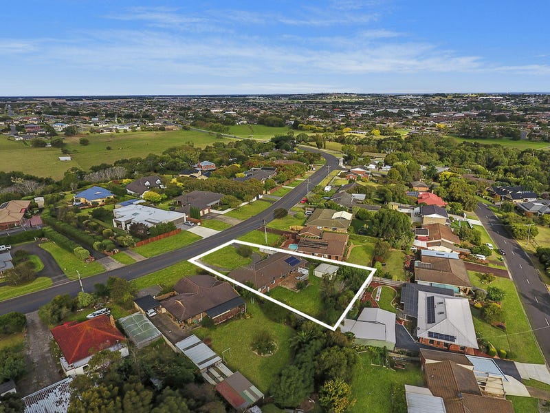 65 Wollaston Road, Warrnambool, Vic 3280 Property Details
