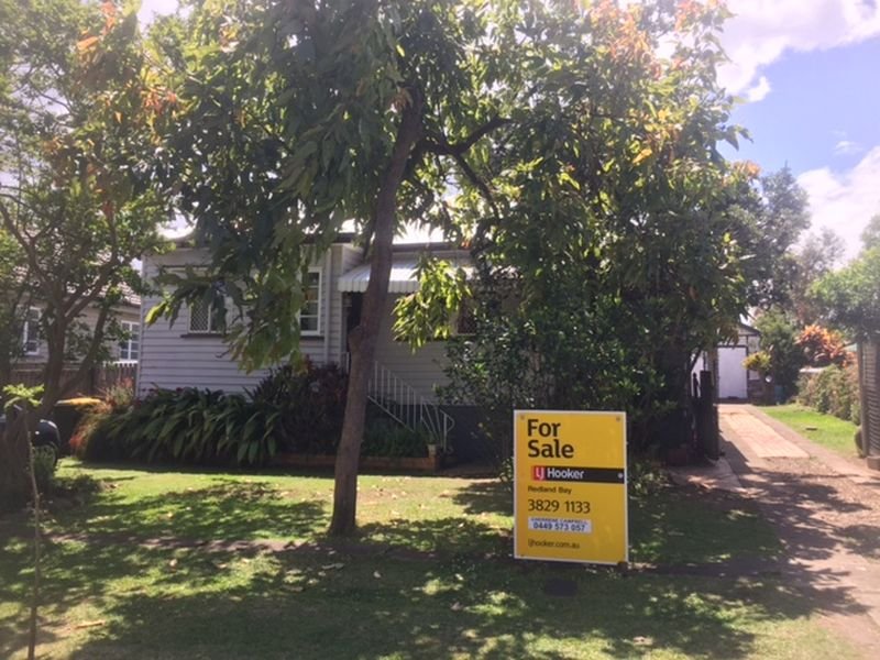 53 Lancelot Street, Tennyson, Qld 4105 Property Details