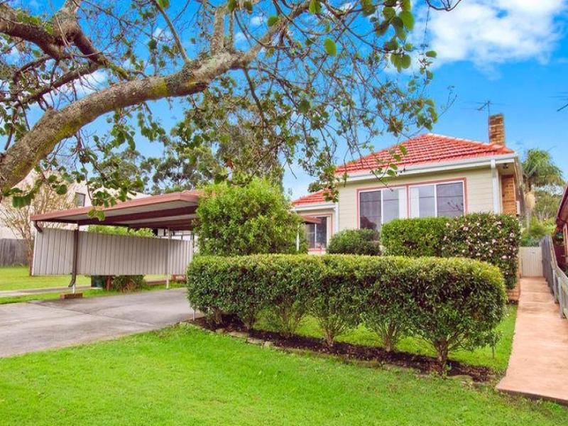 43 Clontarf Street, Seaforth, NSW 2092 Property Details
