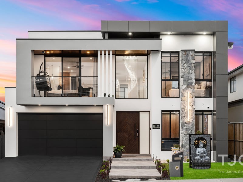 11 Meydan Street, Box Hill, NSW 2765 Property Details