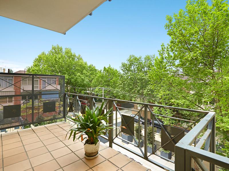 20/350 Toorak Road, South Yarra, VIC 3141