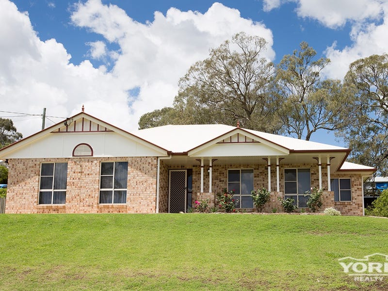 14 Scenic Court, Gowrie Junction, QLD 4352