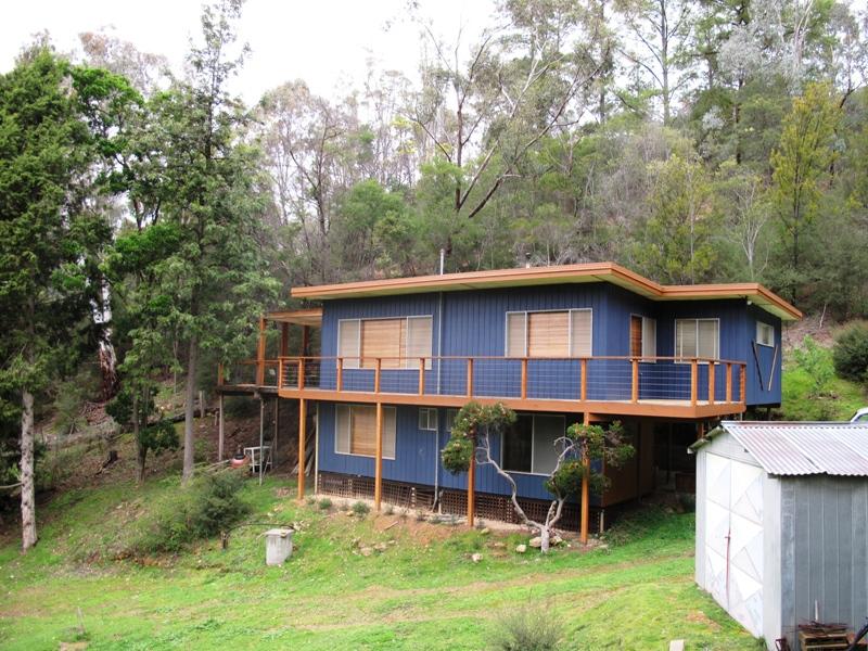 120 Left Arm Road, Taylor Bay, Eildon, Vic 3713 Property Details