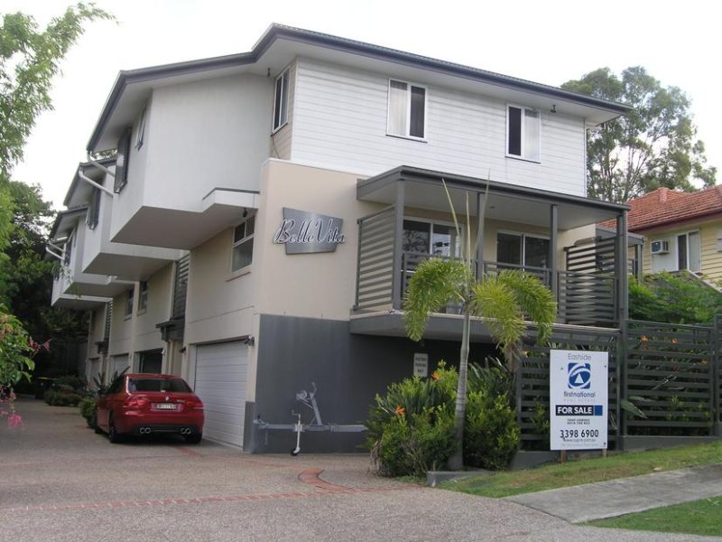 2/38 Waratah Avenue, Carina, Qld 4152 Property Details