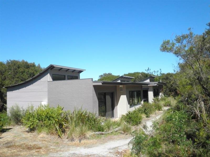 105 Albert Ruttle Drive, Inverloch, Vic 3996 Property Details