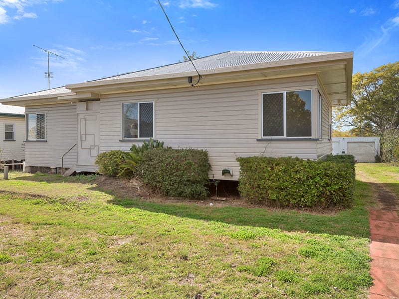110 Drayton Road, Harristown, QLD 4350