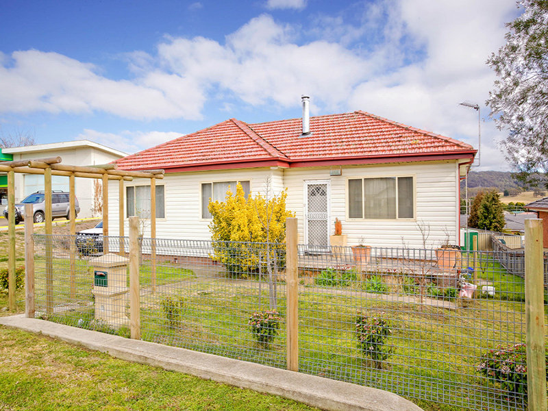 Property 117707079, Lithgow, NSW 2790 Property Details