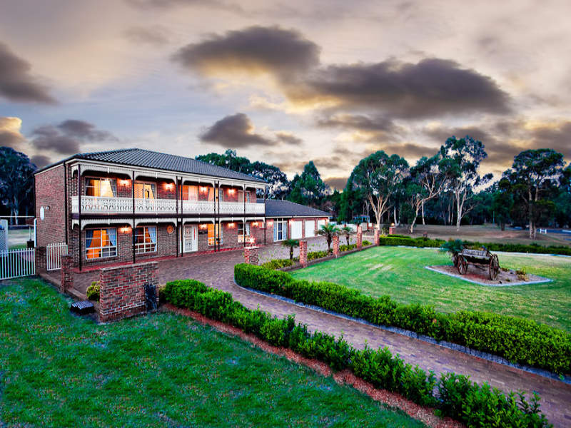 18 Wingadee Place, Windsor Downs, NSW 2756