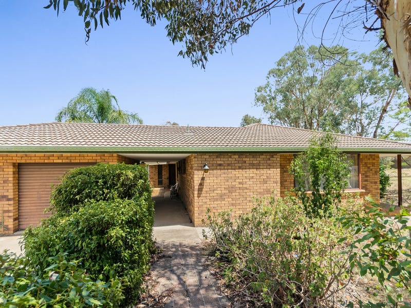 82 Nowland Avenue, Quirindi, NSW 2343 Property Details