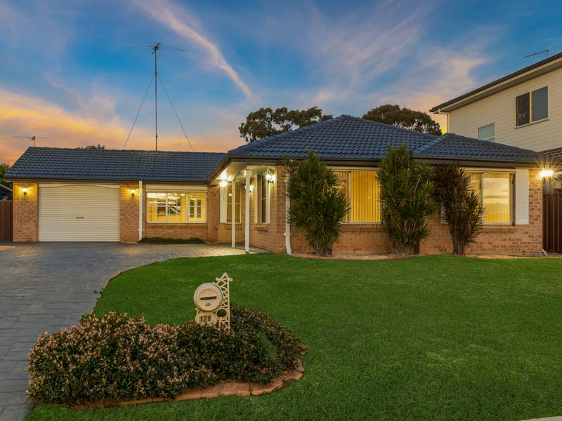 128 St Clair Avenue, St Clair, NSW 2759