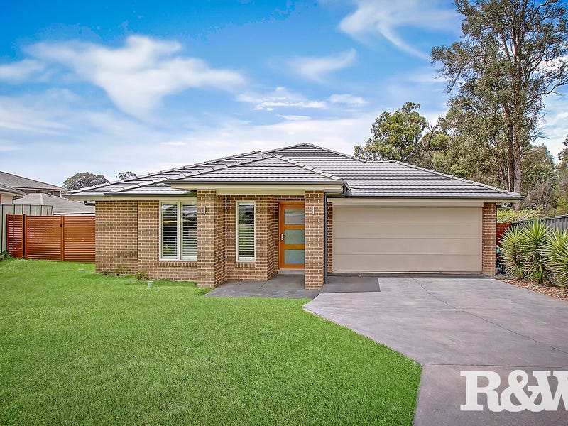 8 Brunswick Close, Colyton, NSW 2760