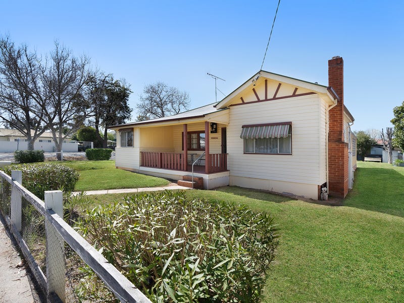 19 Midgeon Street, Narrandera, NSW 2700 Property Details