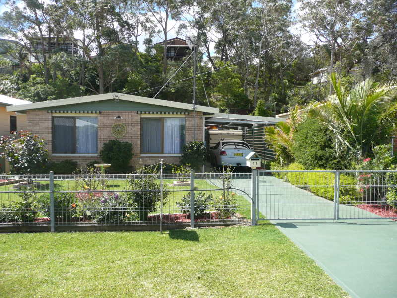 51 Commonwealth Avenue, Burrill Lake, NSW 2539