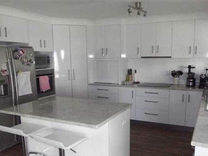 20 Walker Street, Collinsville, Qld 4804 House for Sale