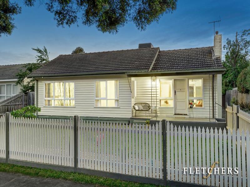 14 Lena Grove, Kilsyth, Vic 3137 Property Details