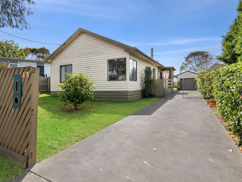 48 Darian Road, Torquay, Vic 3228 House for Sale