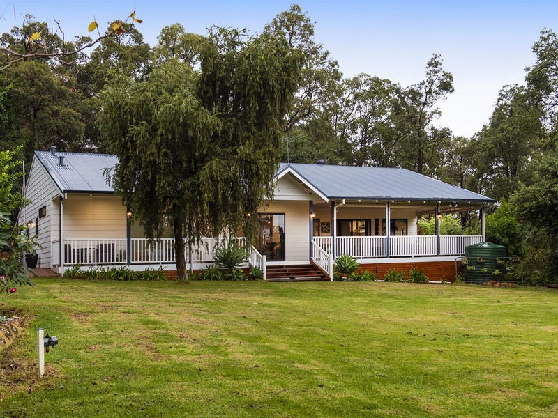 972 Brookton Highway, Roleystone, WA 6111 Property Details