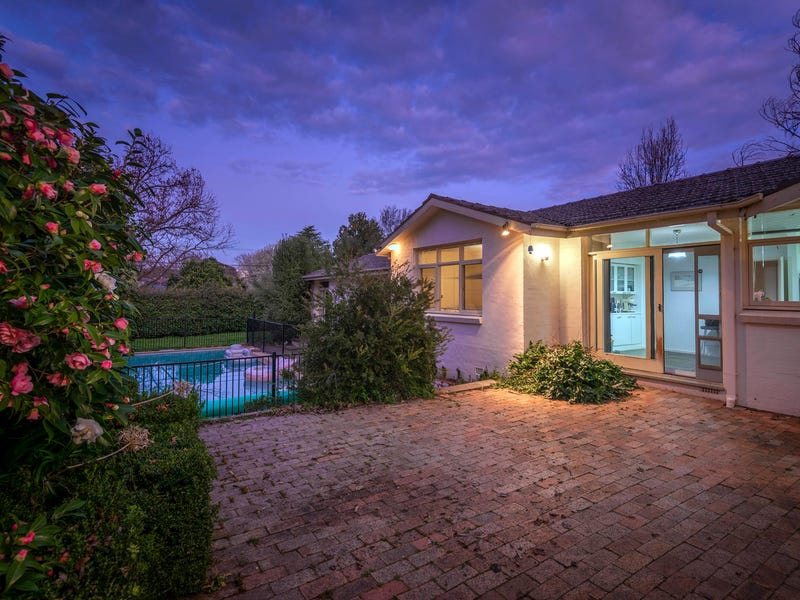 5 Scarborough Street, Red Hill, ACT 2603 5 Scarborough Street, Red Hill, ACT 2603