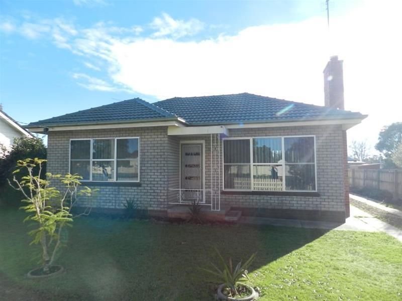 20 Wallace Street, Bairnsdale, Vic 3875 Property Details