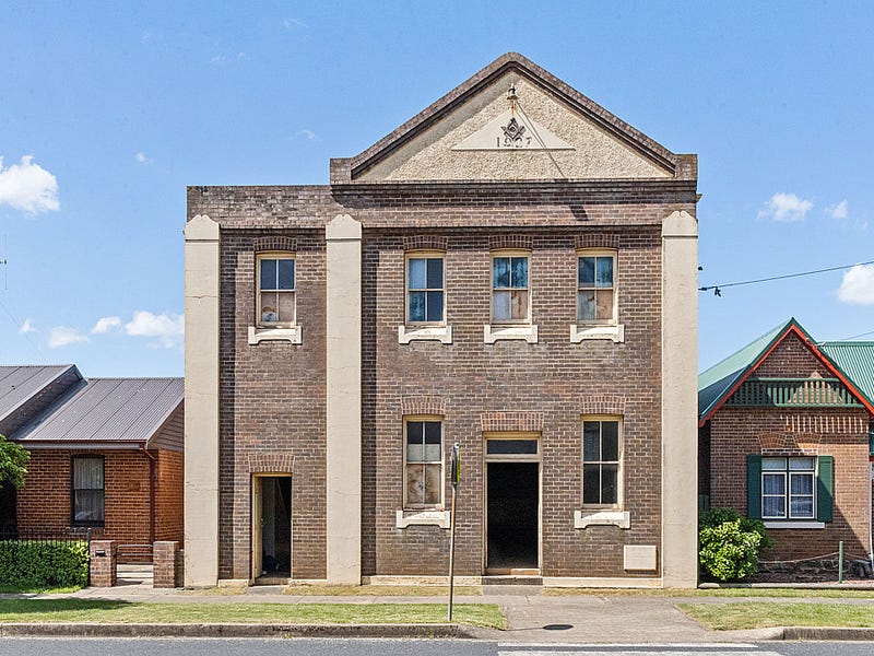 44 Denison Street, Crookwell, NSW 2583 Property Details