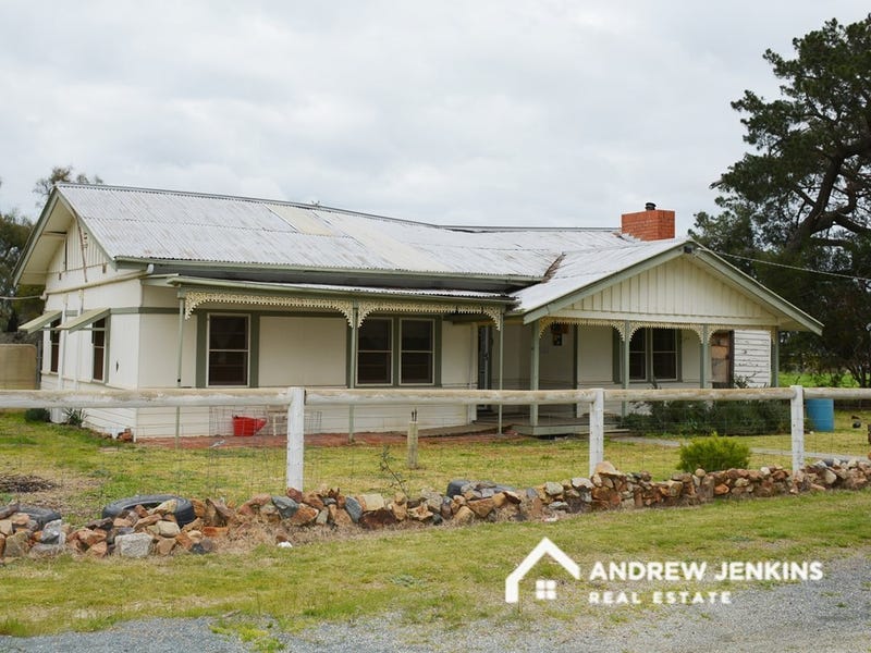 2805 Murray Valley Highway, Cobram East, VIC 3644