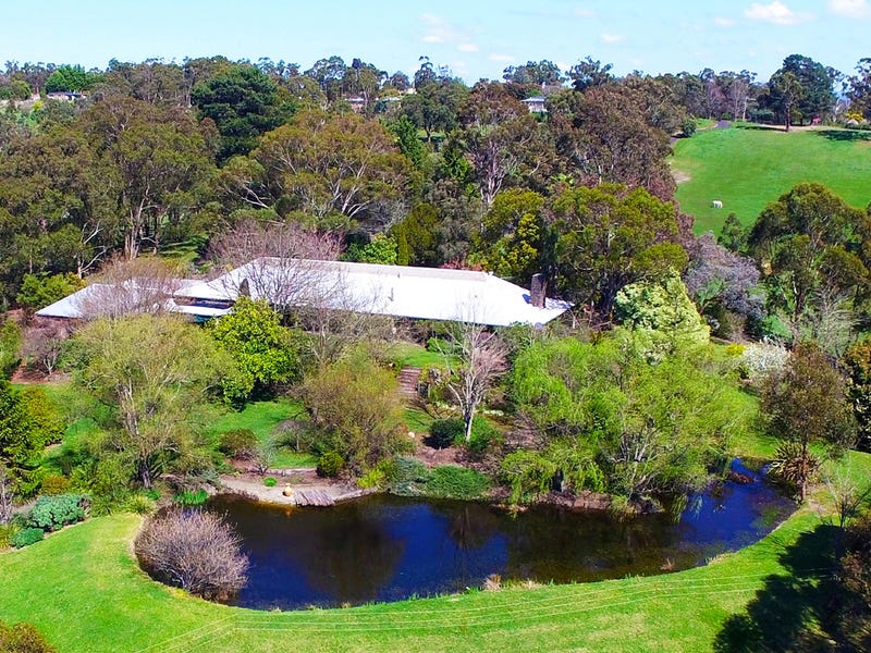 55 Allsops Road, Launching Place, VIC 3139