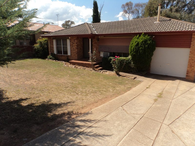 19 Bradford Drive, Goulburn, NSW 2580