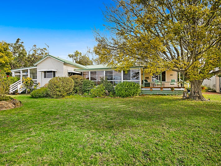 50 Newton Road, Athol, QLD 4350